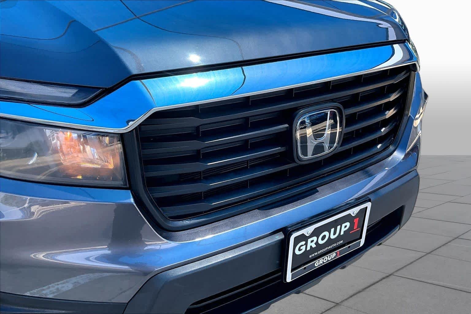 Certified Used 2022 Modern Steel Metallic Honda RTL image 30