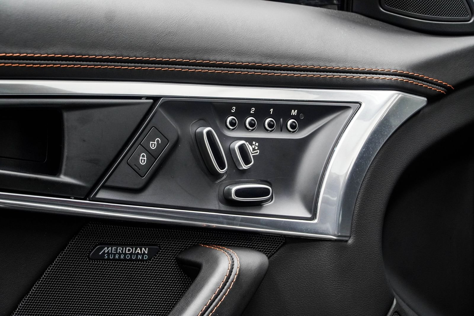Used 2019 Black Jaguar R image 35