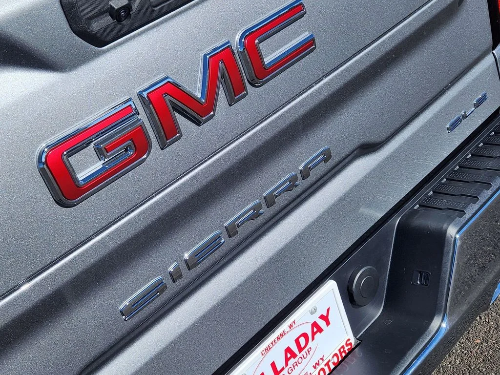 2026 GMC Sierra 1500 SLE - Photo 10