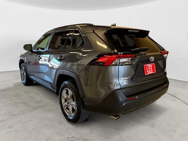 Used 2022 Gray Toyota XLE image 3