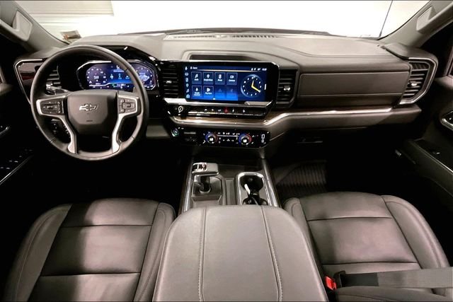 Used 2024 Radiant Red Tintcoat Chevrolet RST image 18