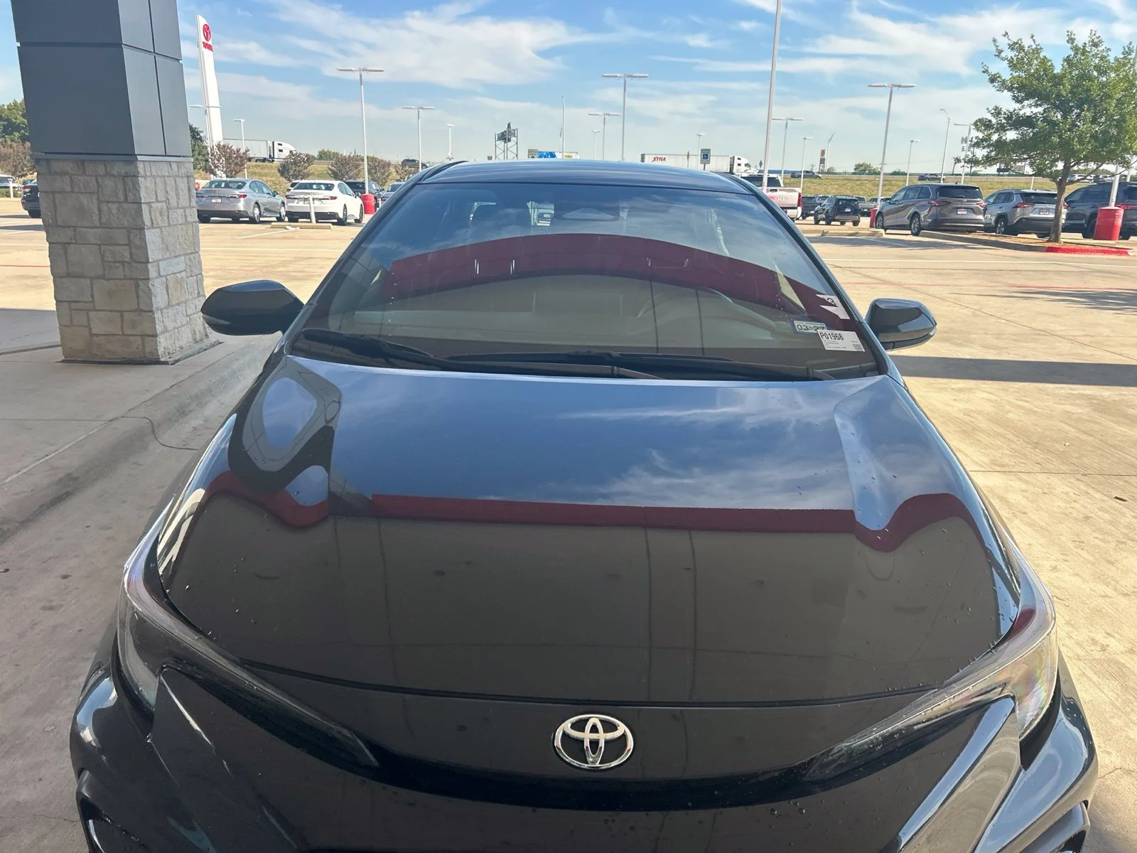 Used 2025 Gray Toyota SE image 3