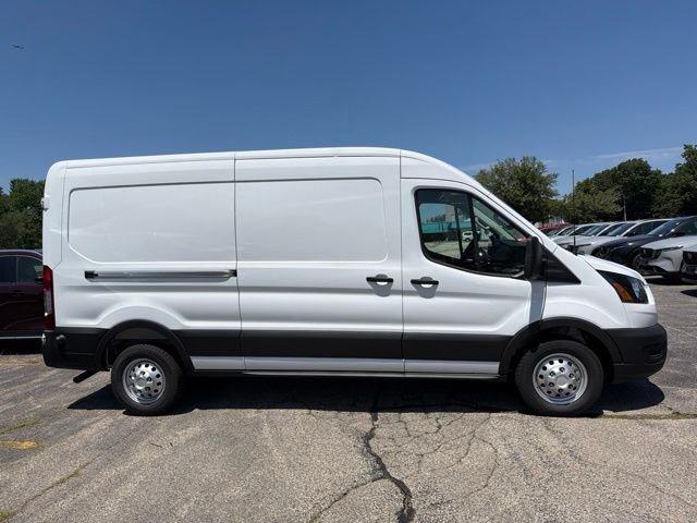 New 2026 Oxford White Ford Cargo Van image 2