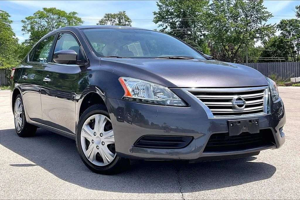 Used 2014 Nissan Sentra SV with VIN 3N1AB7AP5EY240714 for sale in Palatine, IL