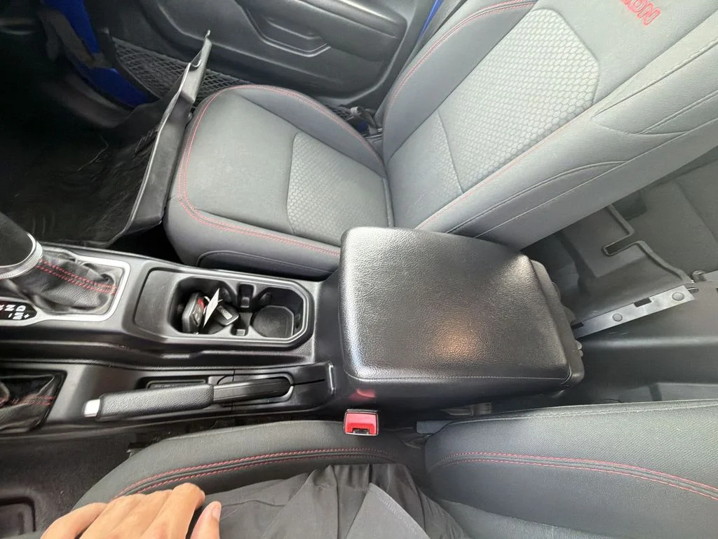 Used 2019 Blue Jeep Unlimited Rubicon image 26