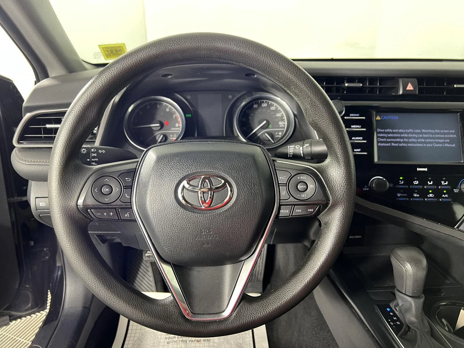 Used 2020 Bk Toyota LE image 22