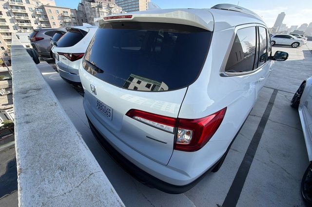 Certified Used 2022 Platinum White Pearl Honda Special Edition image 9