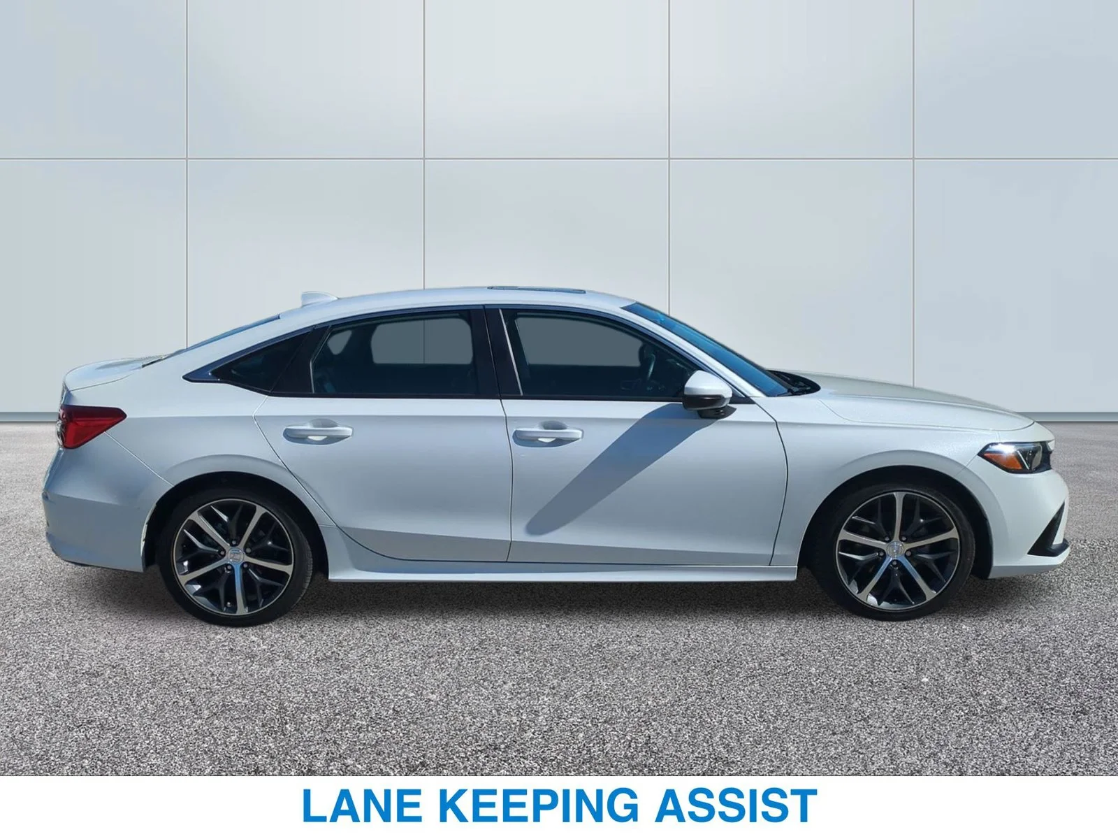 Certified Used 2024 White Honda Touring image 6
