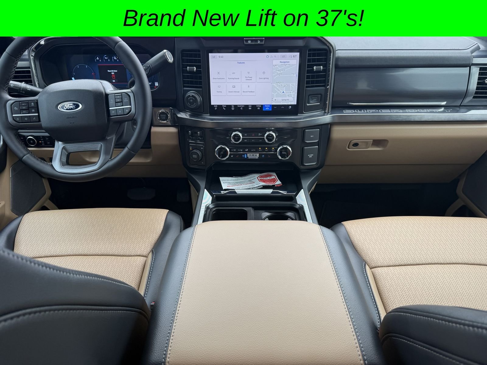 Used 2025 White Ford Lariat image 18