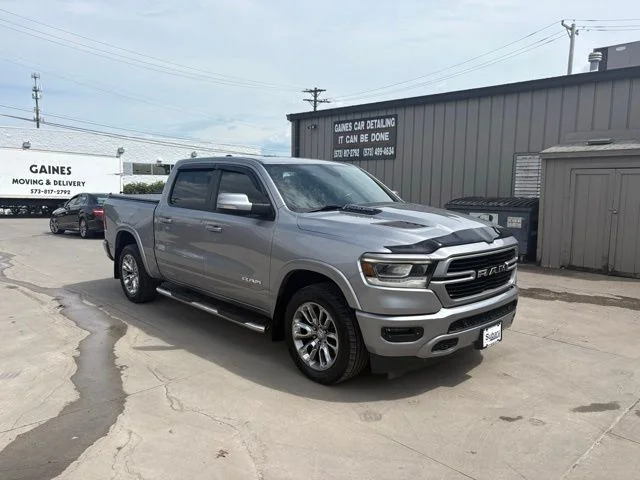 2019 RAM 1500 Laramie 4x4 Crew Cab 5'7's photo