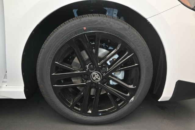 New 2027 Ice Cap Toyota SE image 16