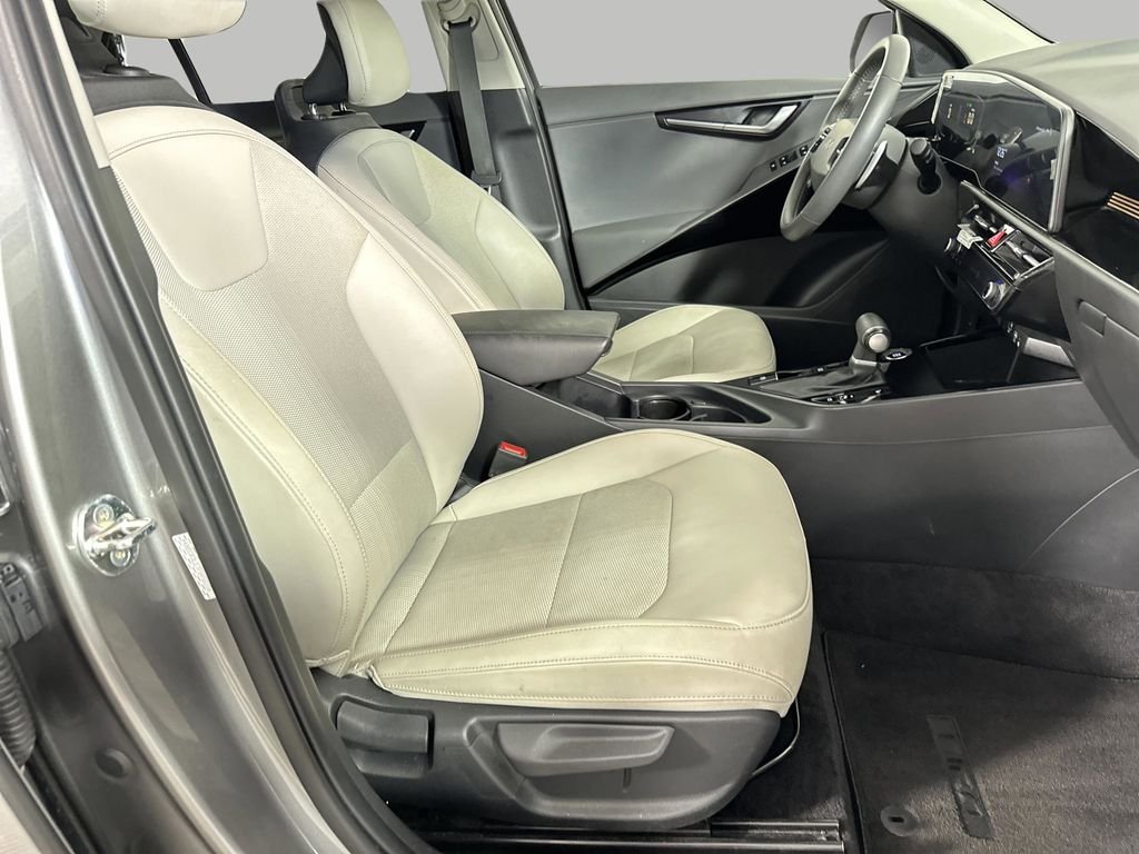 Used 2023 Steel Gray Kia EX image 27