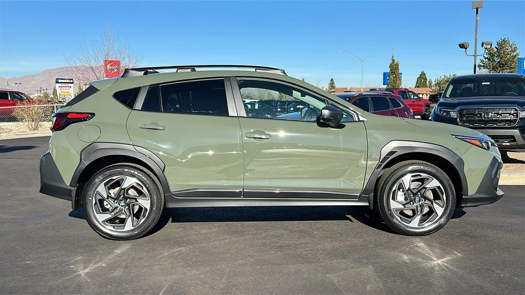 New 2026 ALPINE GREEN Subaru Limited image 2