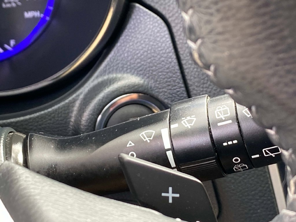 Used 2019 Red Subaru 2.5i image 21