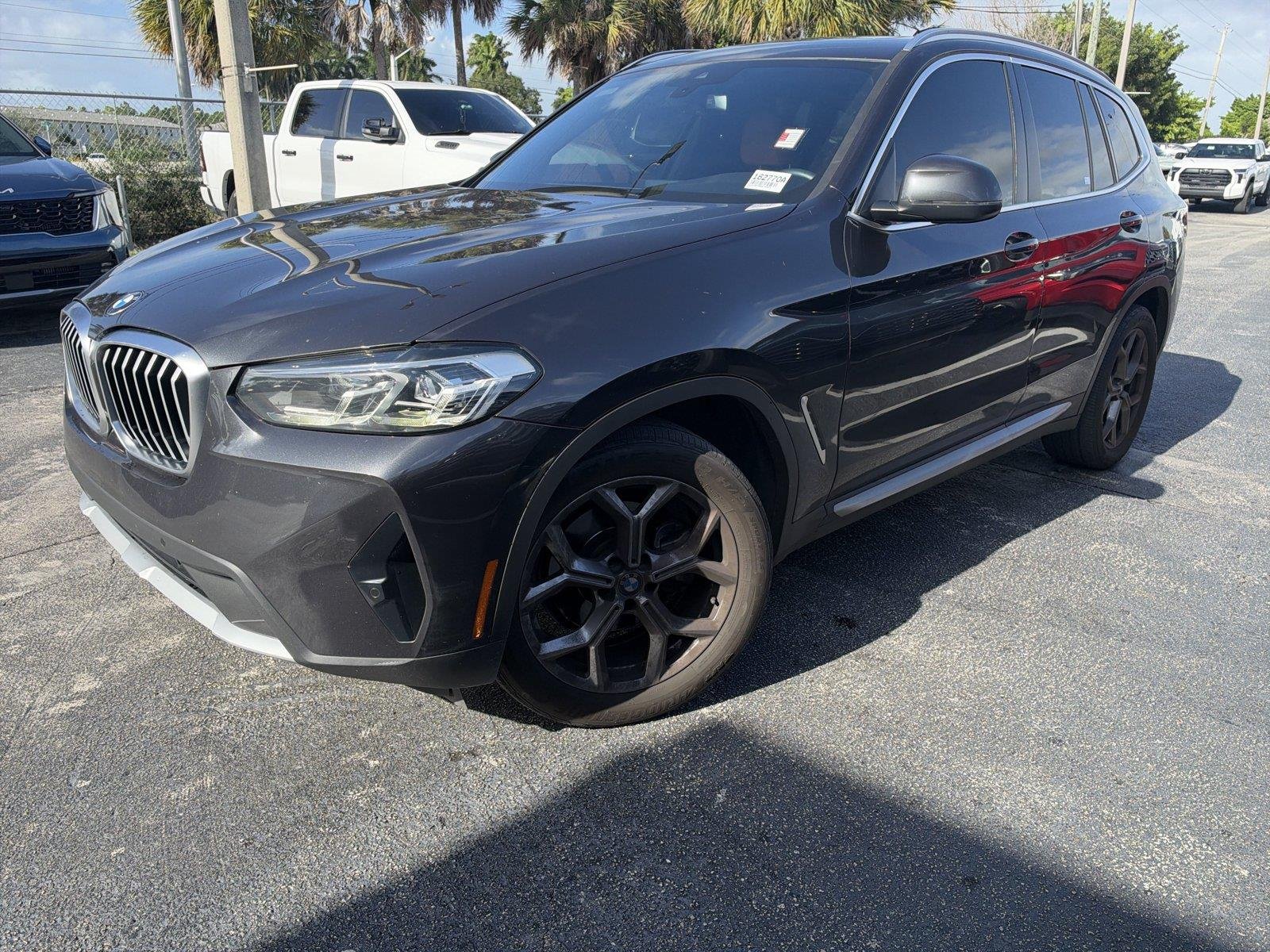 Used 2022 GRAY BMW  image 1