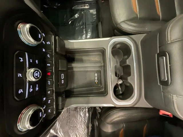 Used 2021 Red GMC AT4 image 21