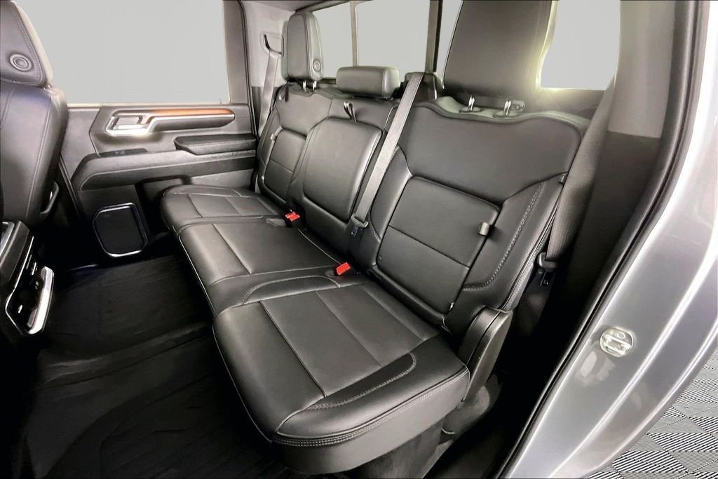Used 2024 Silver GMC Denali image 22