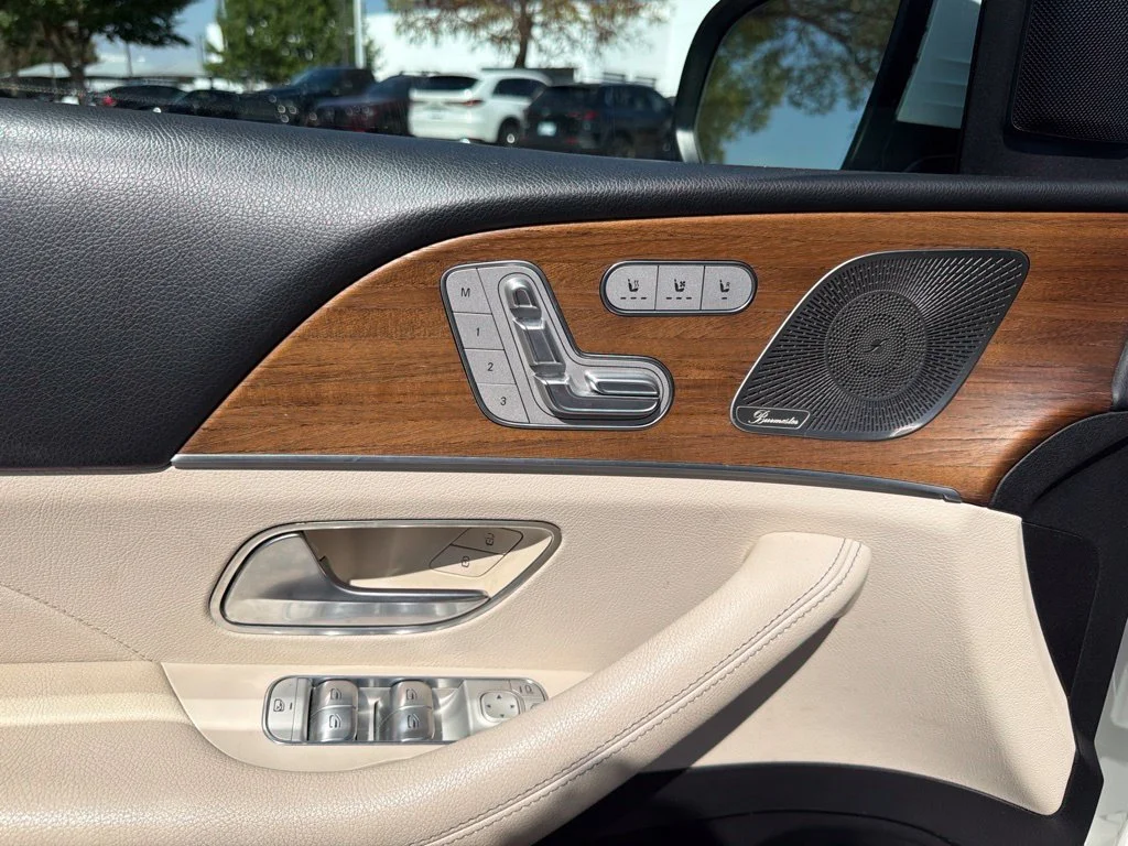 Used 2022 White Mercedes-Benz GLS 450 image 8