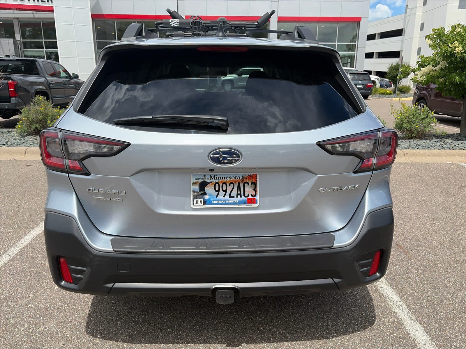 Used 2020 Ice Silver Metallic Subaru Premium image 5