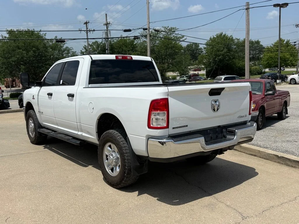 Used 2022 White Ram Big Horn image 10