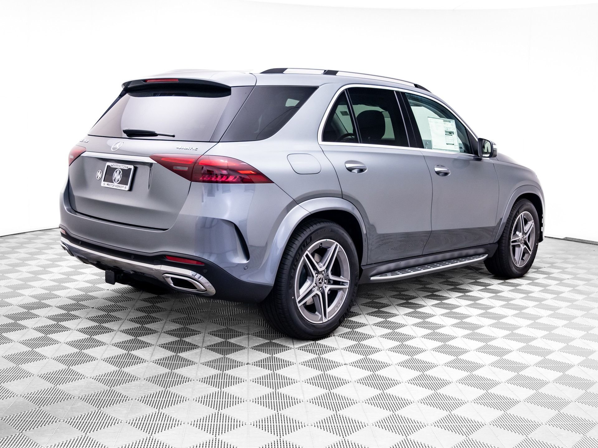 New 2026 Selenite Grey Metallic Mercedes-Benz GLE 450 image 5