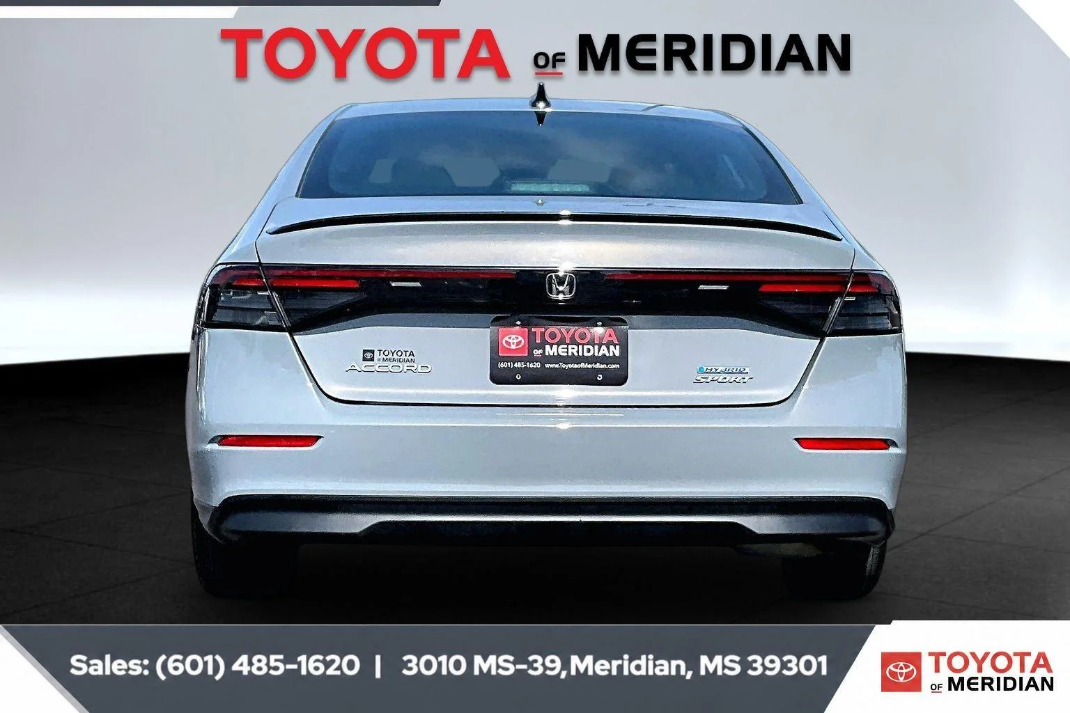 Used 2025 Urban Gray Pearl Honda Sport image 4