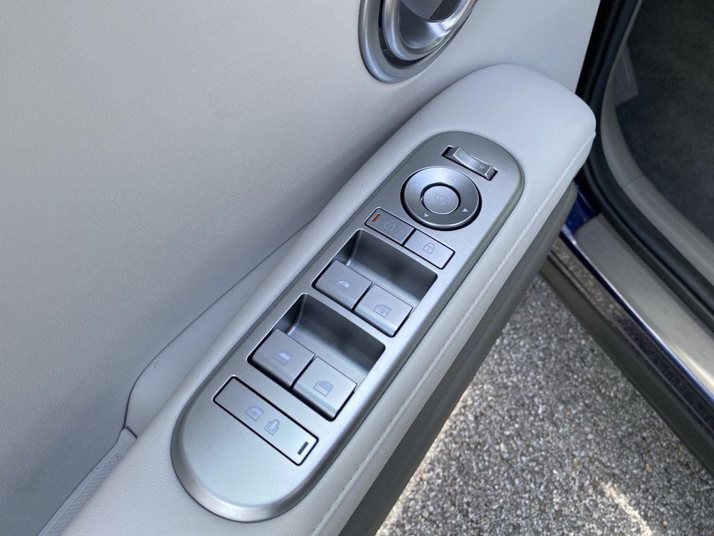 New 2026 Pacific Sapphire Hyundai Blue SEL Premium 7P image 18