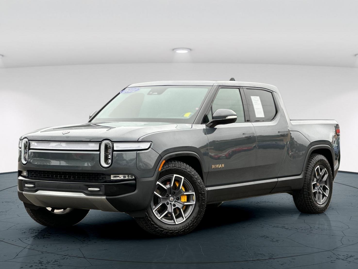 Used 2022 El Cap Granite Rivian Adventure 4D Crew Cab image 2