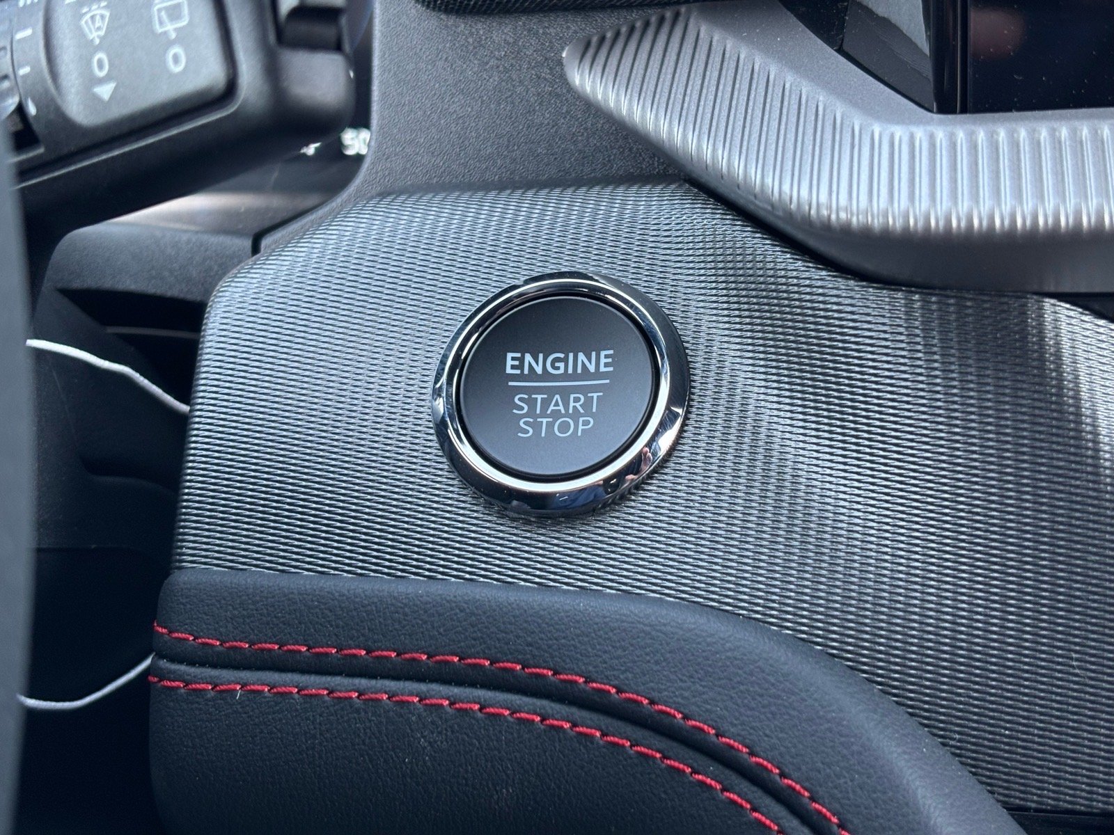 New 2026 Space White Metallic Ford ST-Line image 18