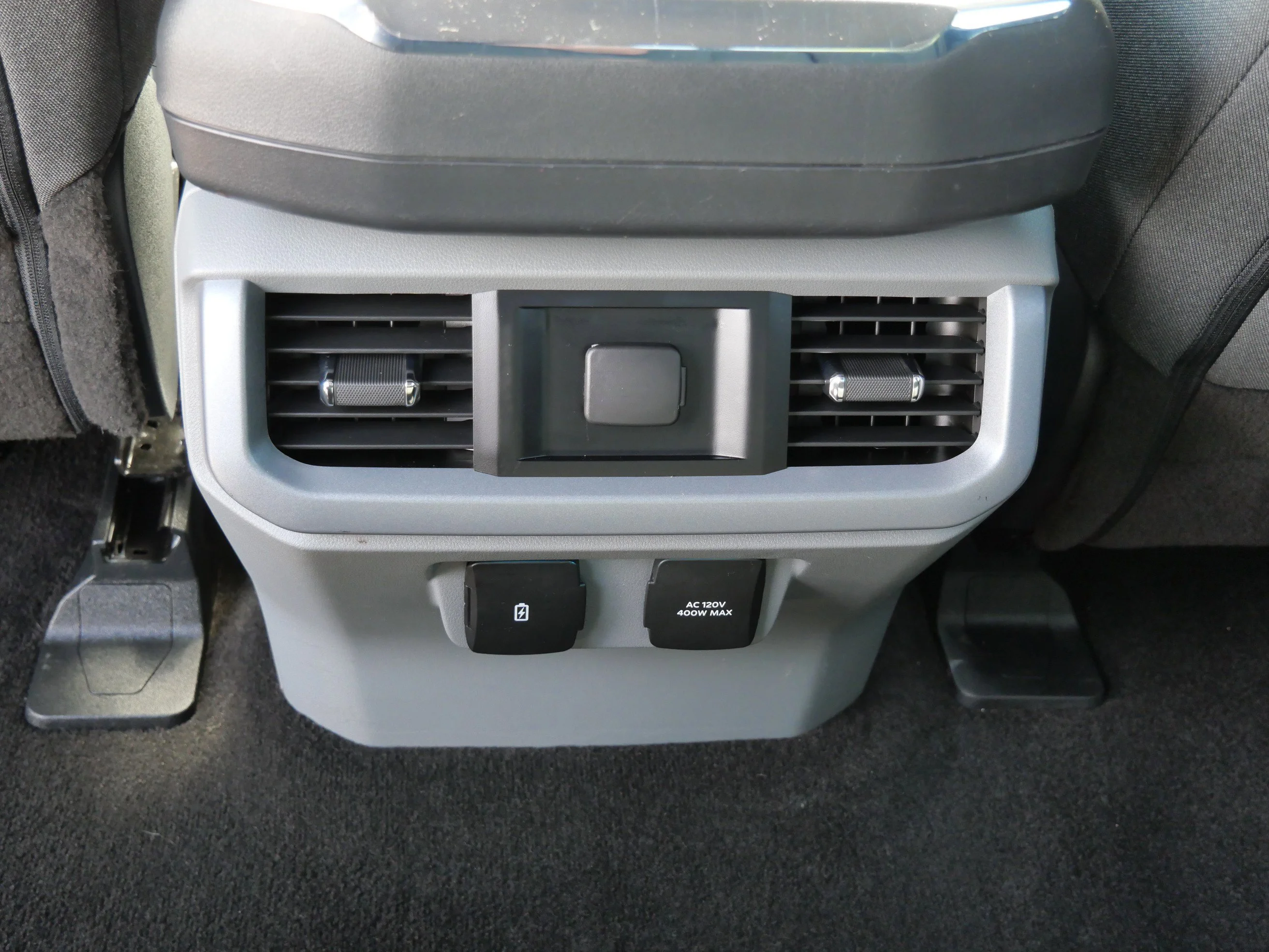 Certified Used 2023 Agate Black Metallic Ford XLT image 15