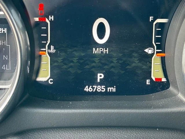 Used 2023 White Jeep High Altitude image 19