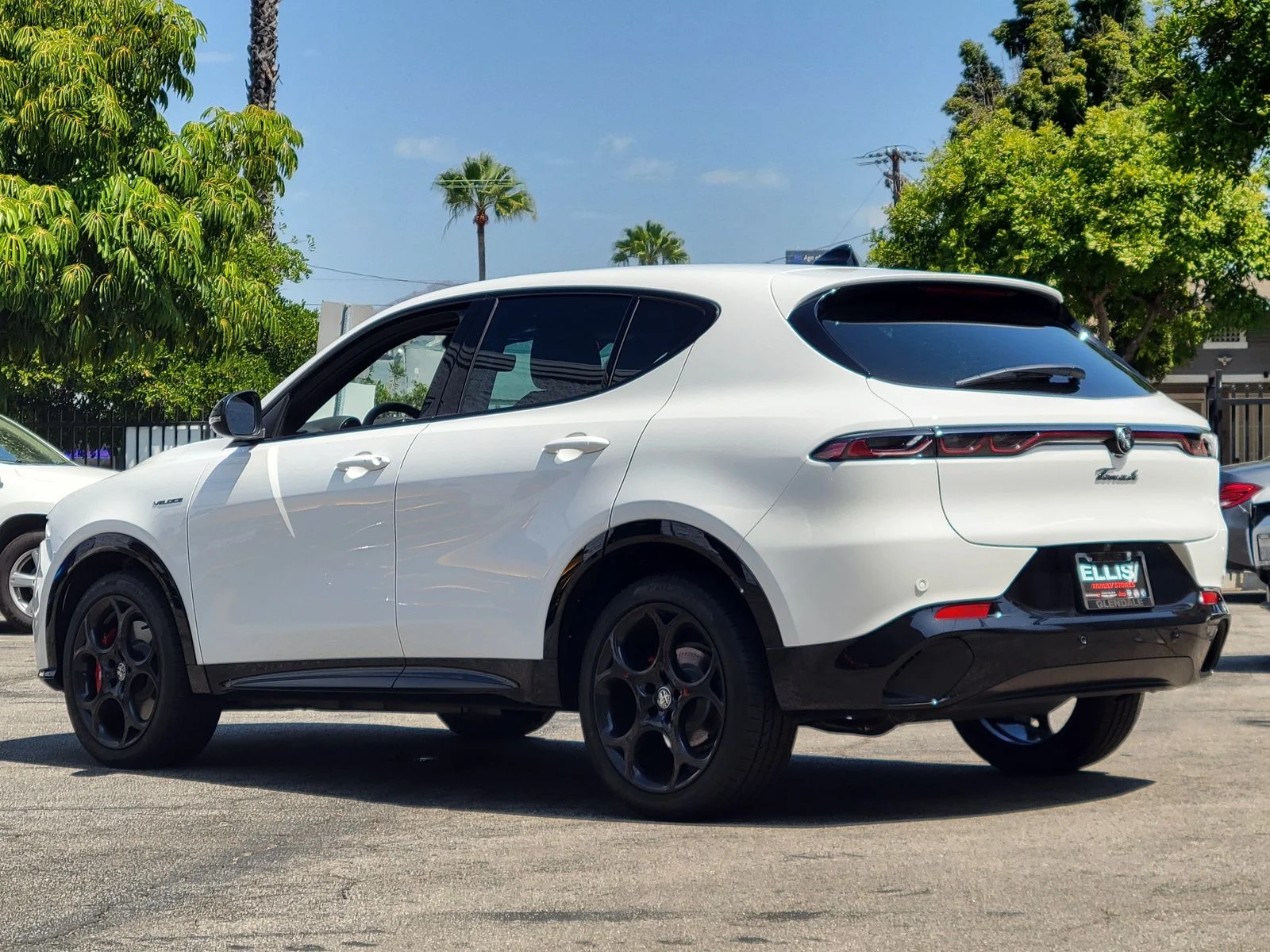 Used 2026 White Alfa Romeo Base image 2