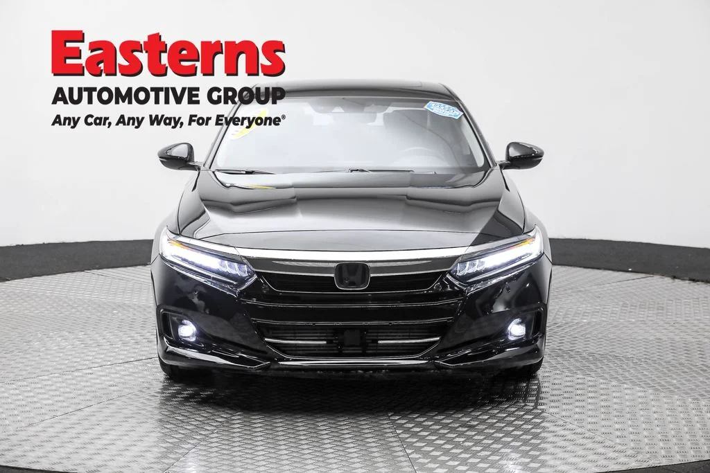 Used 2021 Black Honda Touring 2.0T image 2