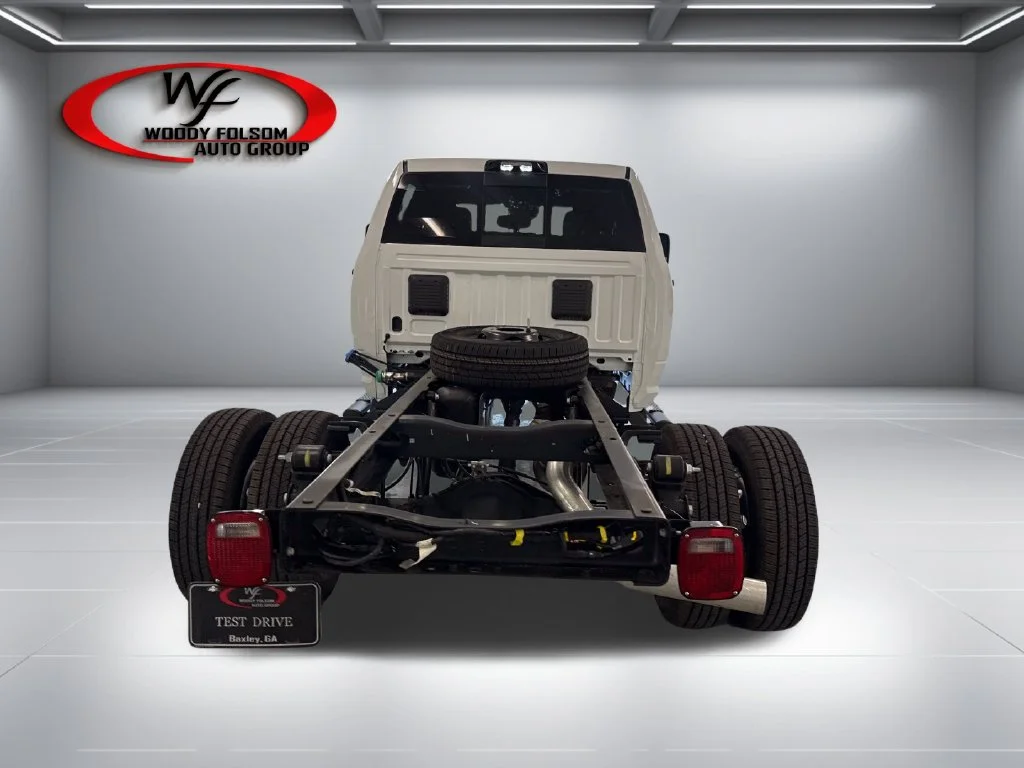 New 2027 White Ram Tradesman image 7