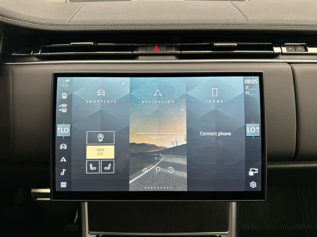 New 2027 Fuji White Land Rover SE image 13