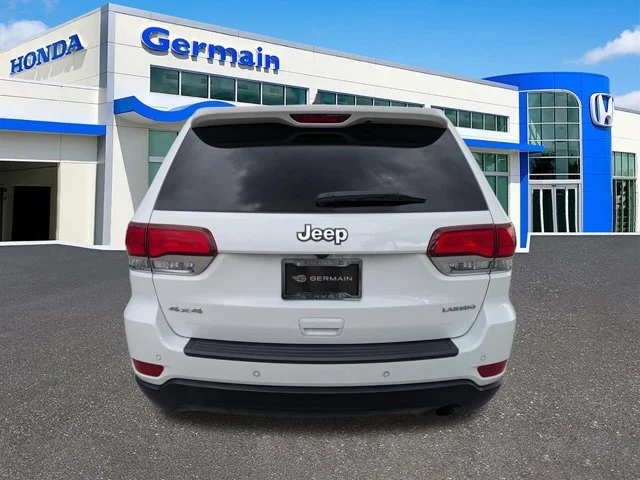 Used 2020 Bright White Clearcoat Jeep Laredo image 6