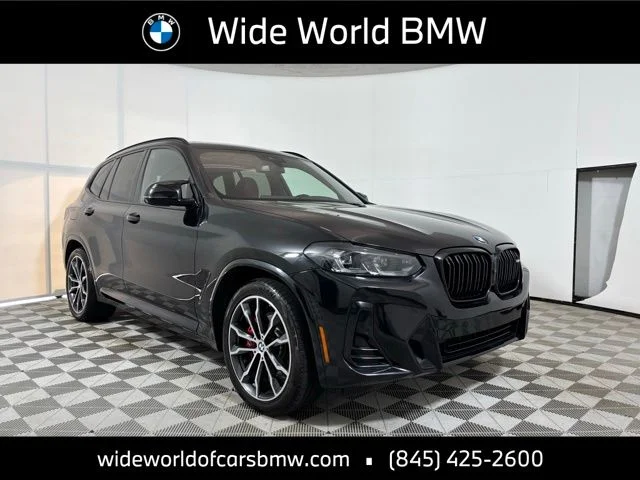 2024 BMW X3 M40i's photo
