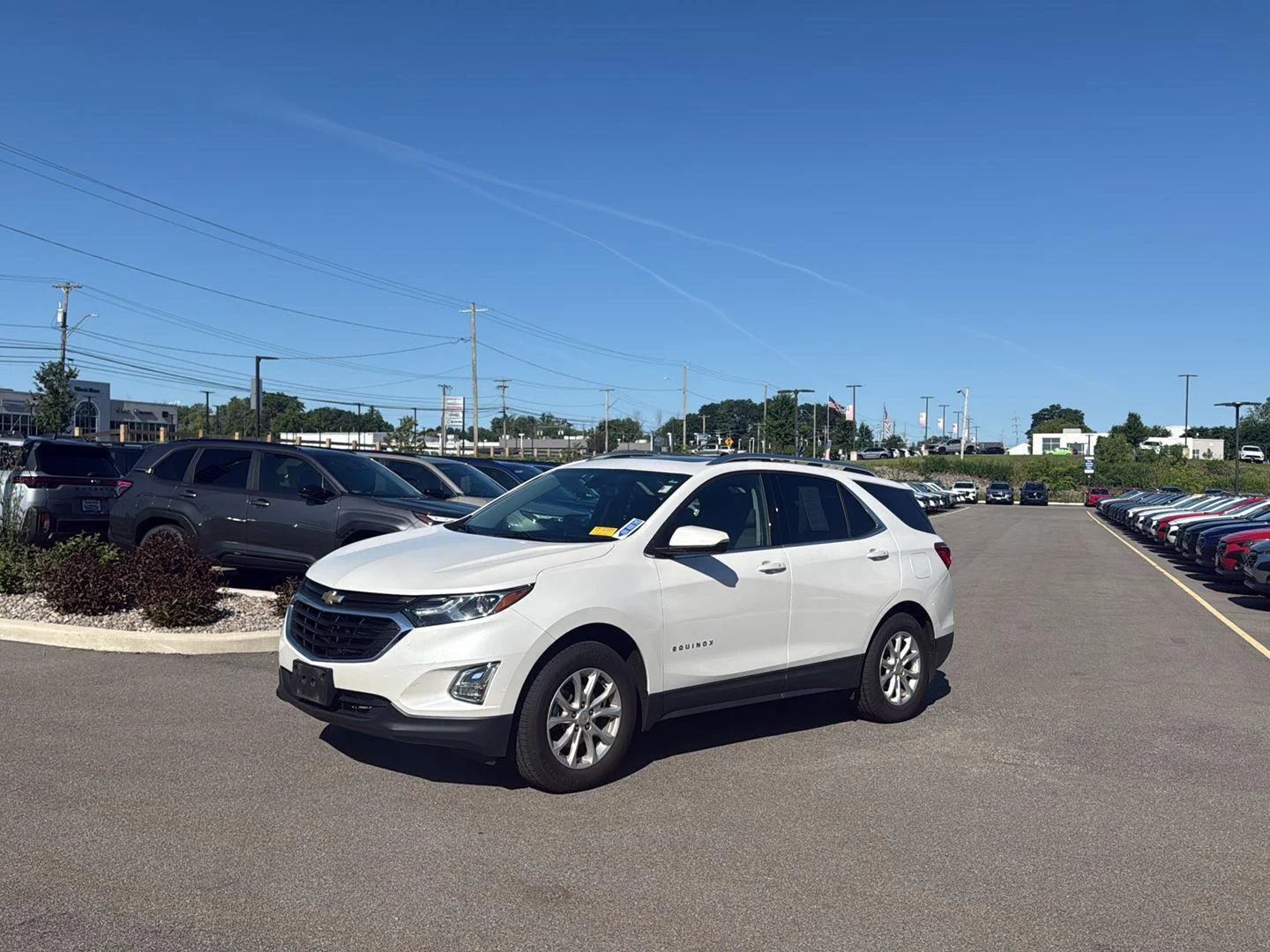 Used 2019 Iridescent Pearl Tricoat Chevrolet LT image 4