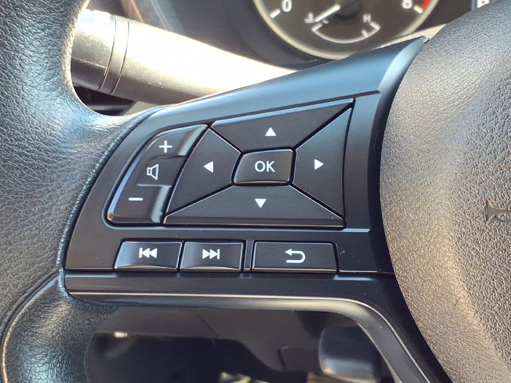Used 2024 Cloud White Nissan S image 23