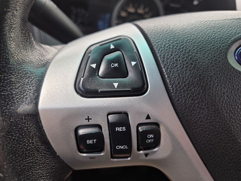Used 2014 Black Ford Limited image 12