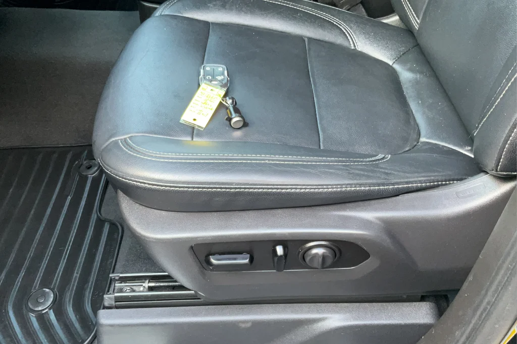 Used 2021 Black Chevrolet LT image 47