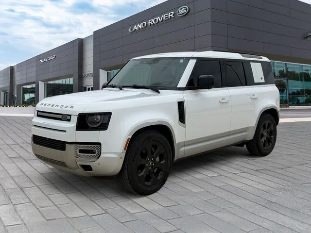 2023 Land Rover Defender 110 SE