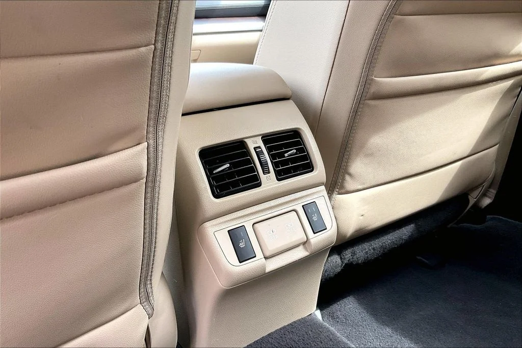 Used 2019 Red Subaru 2.5i image 38