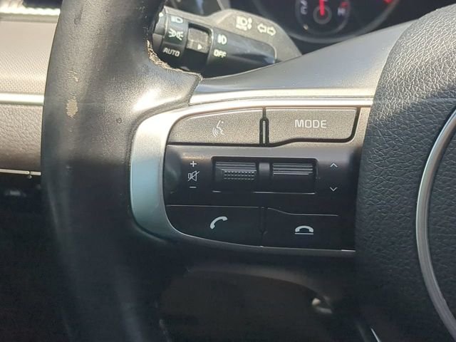 Used 2021 Gray Kia GT-Line image 27