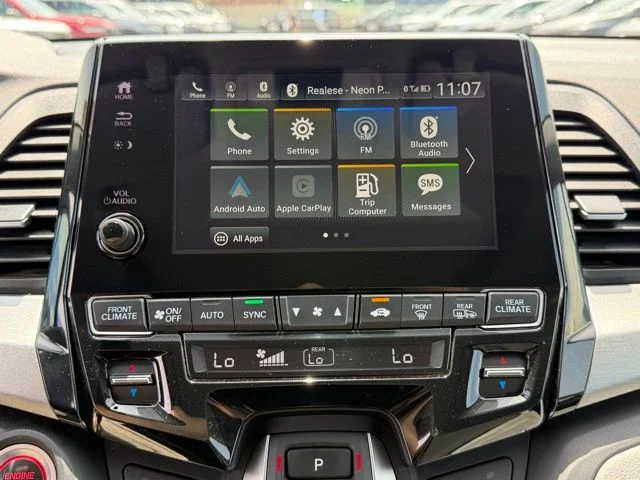 Used 2024 Blue Honda EX-L image 30