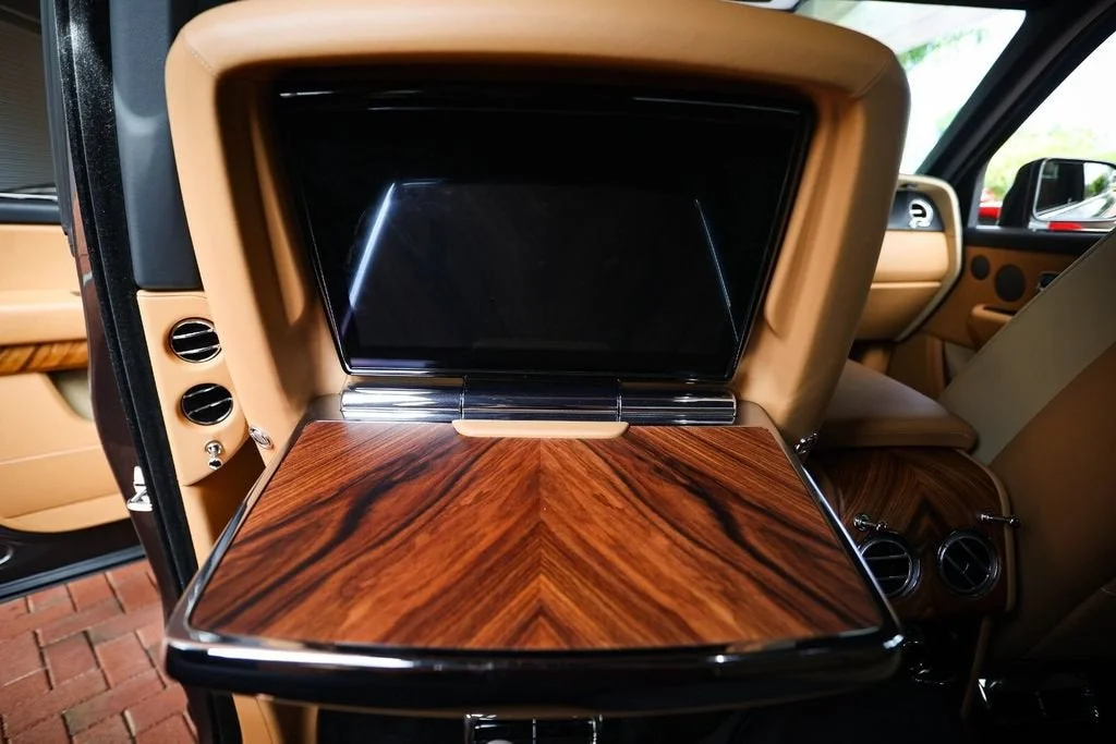 Used 2022 Gunmetal Rolls-Royce Base image 48