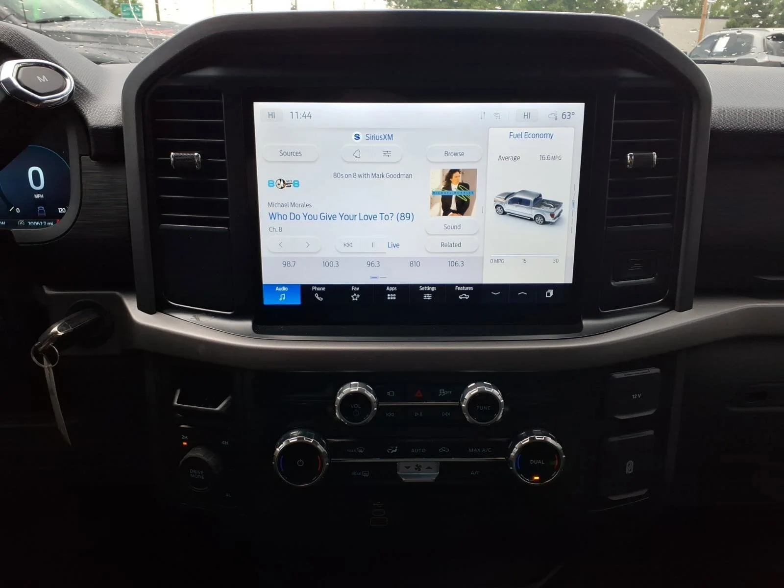 Used 2025 Gray Metallic Ford XLT image 11