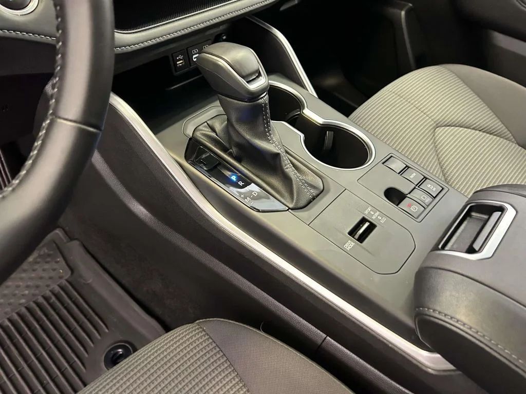 Used 2025 Beige Toyota LE image 19