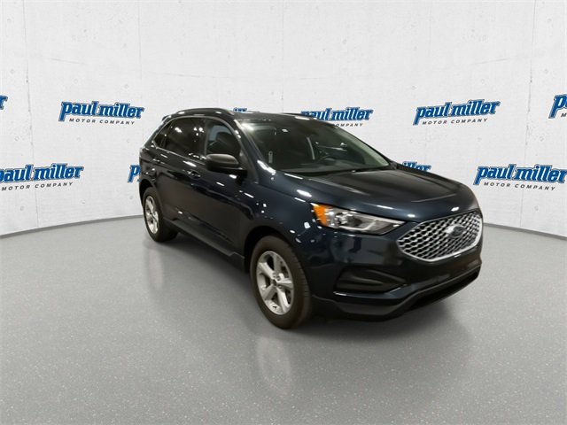 2023 Ford Edge SE photo 2