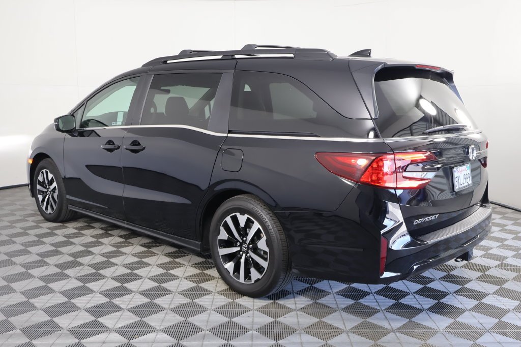 2026 Honda Odyssey EX-L - Photo 6